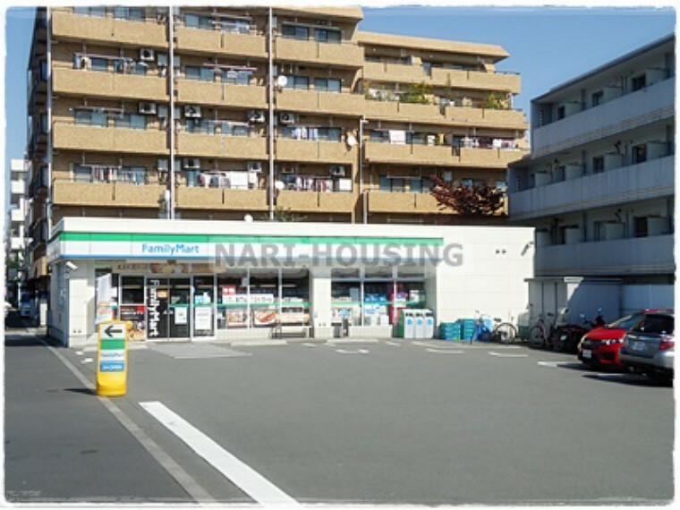 コンビニ 【コンビニエンスストア】ファミリ-マート海田日野橋店まで515m