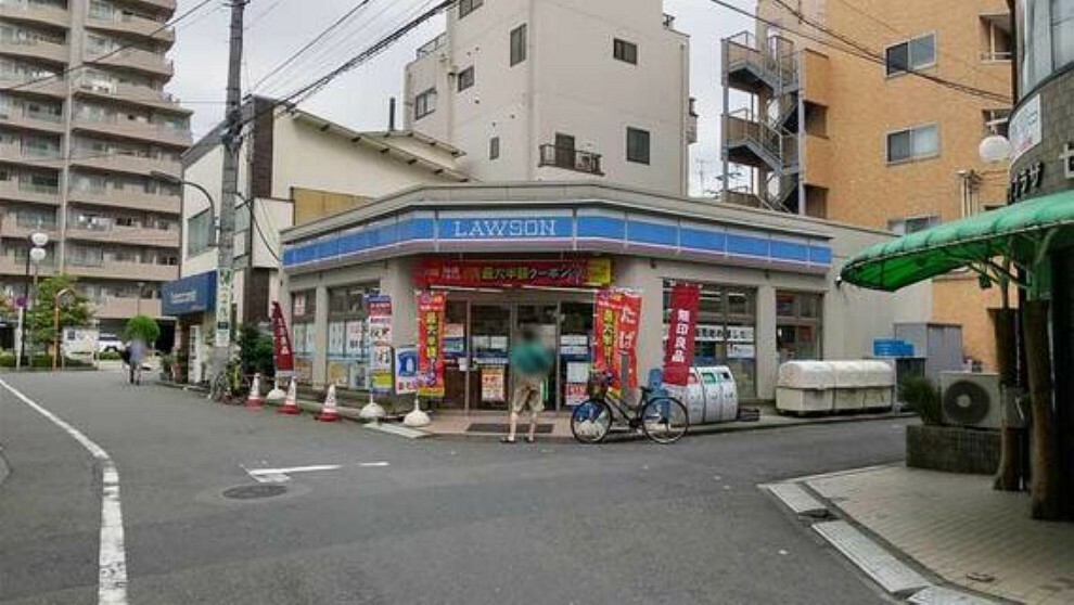 コンビニ ローソン 京王多摩川駅店　141m