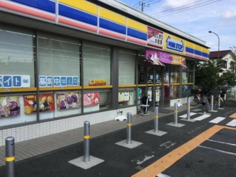 コンビニ ミニストップ 調布多摩川1丁目店 202m