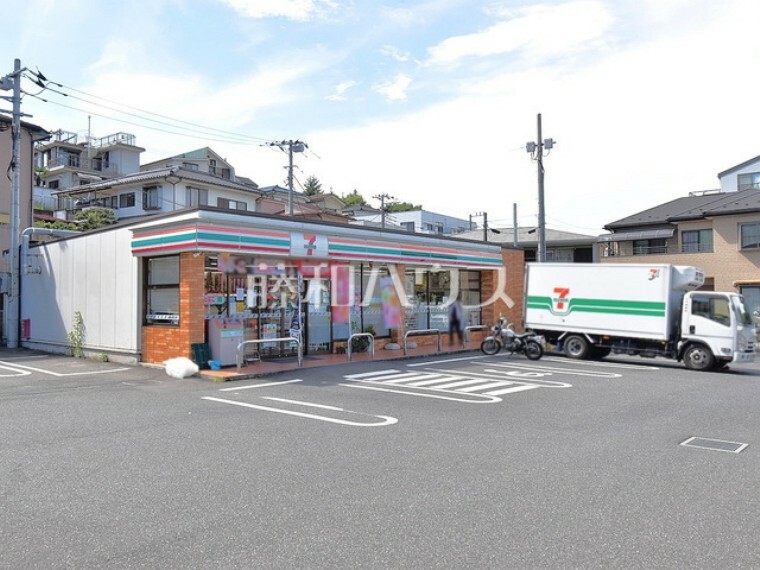 コンビニ セブン-イレブン 八王子上野町店