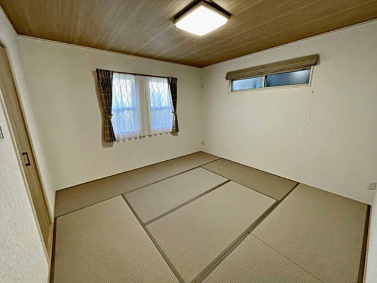 和室 【和室8帖】 和室があり三世代同居にも適した間取り。和室は来客時や小さなお子様のお昼寝スペースなどにも利用できとても便利です