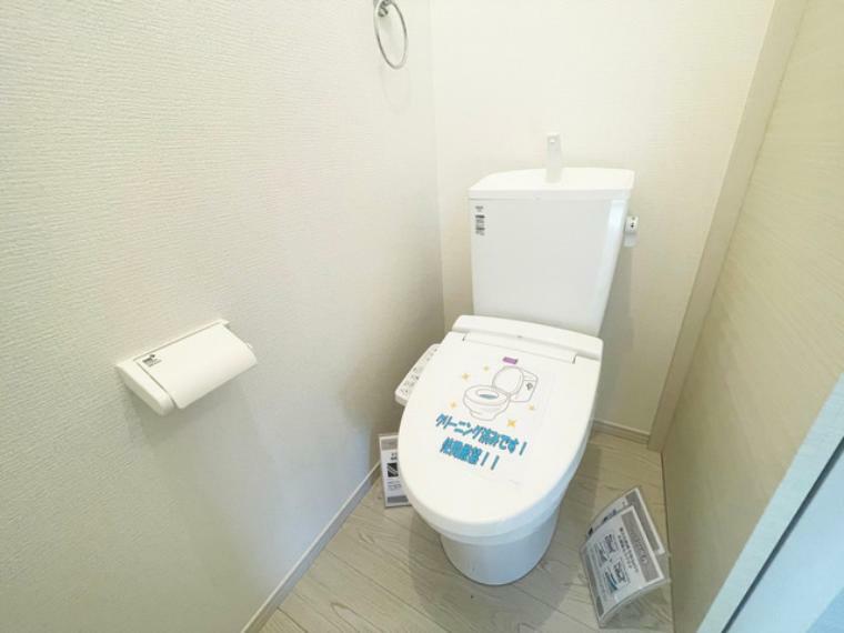 トイレ 【トイレ】ウォシュレット（1階＆2階に標準装備）！