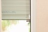 防犯設備 【電動シャッター】  電動シャッターは、窓を開けずに開閉が可能なワンタッチ操作のリモコンタイプを採用しています。防犯対策とともに、雨風による汚れから窓を守ります。