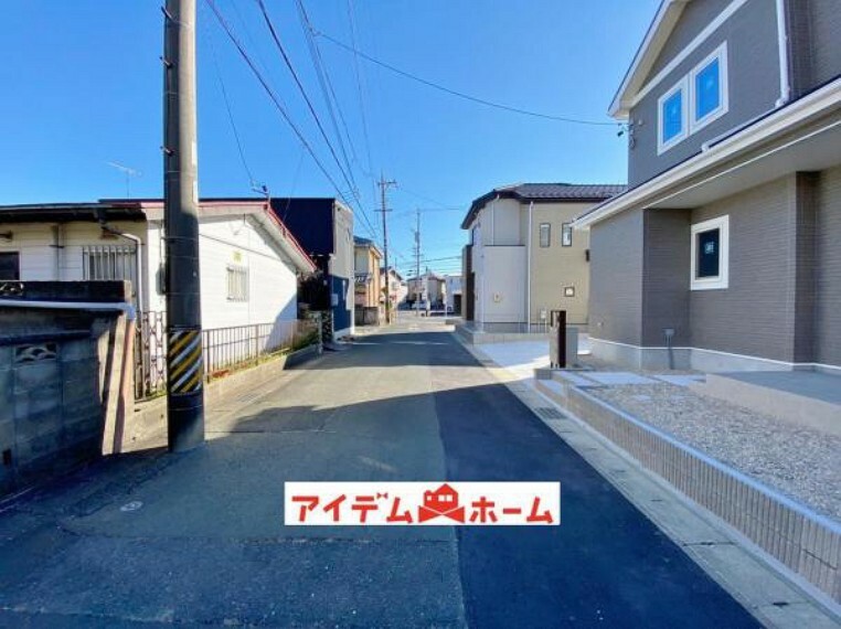 現況写真 住戸の前面道路です。