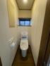 トイレ 【リフォーム済】1Fトイレは新品交換、照明交換を致しました。