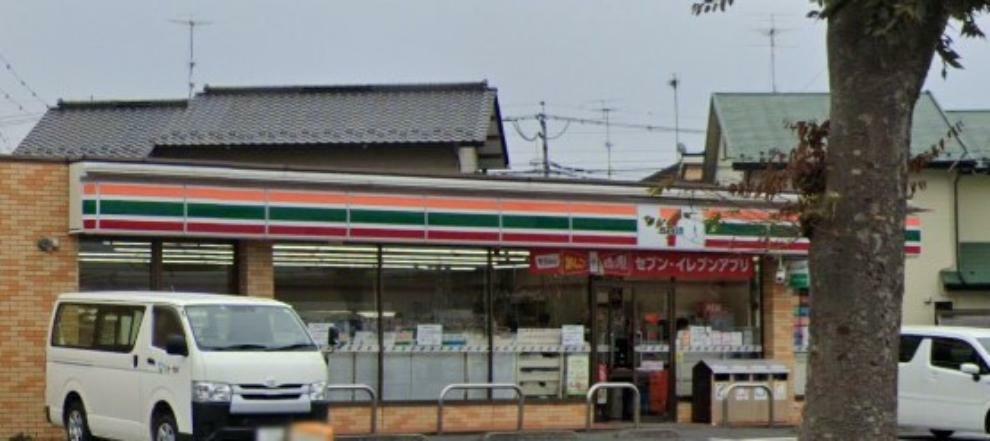 コンビニ セブンイレブン上尾川店