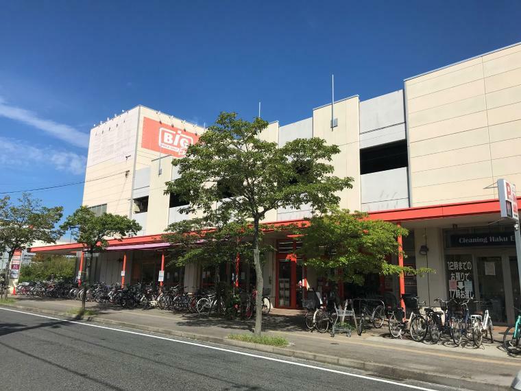 スーパー ザ・ビッグ エクスプレス荒子店 名古屋市中川区吉良町138-6 早朝7時から夜は23時までオープンしている大型スーパー。