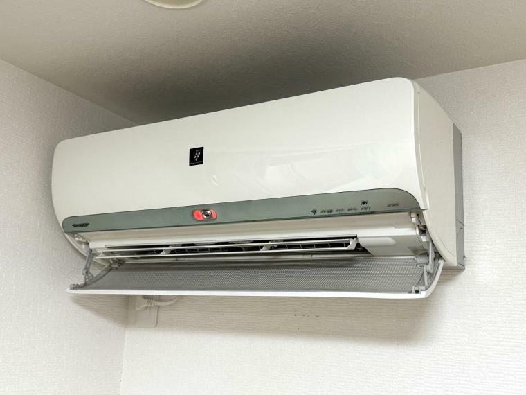 冷暖房・空調設備 全居室エアコン付き！計4台！