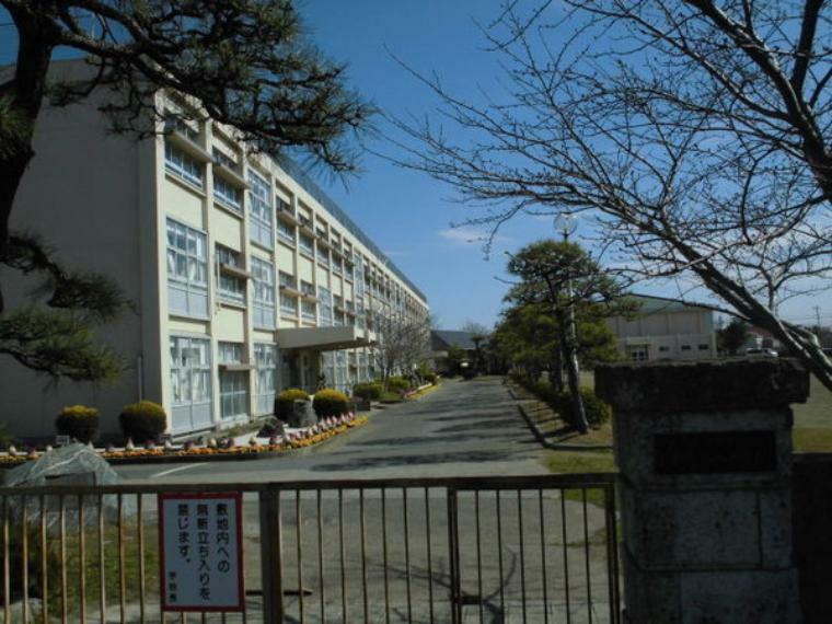 中学校 木更津市立木更津第一中学校