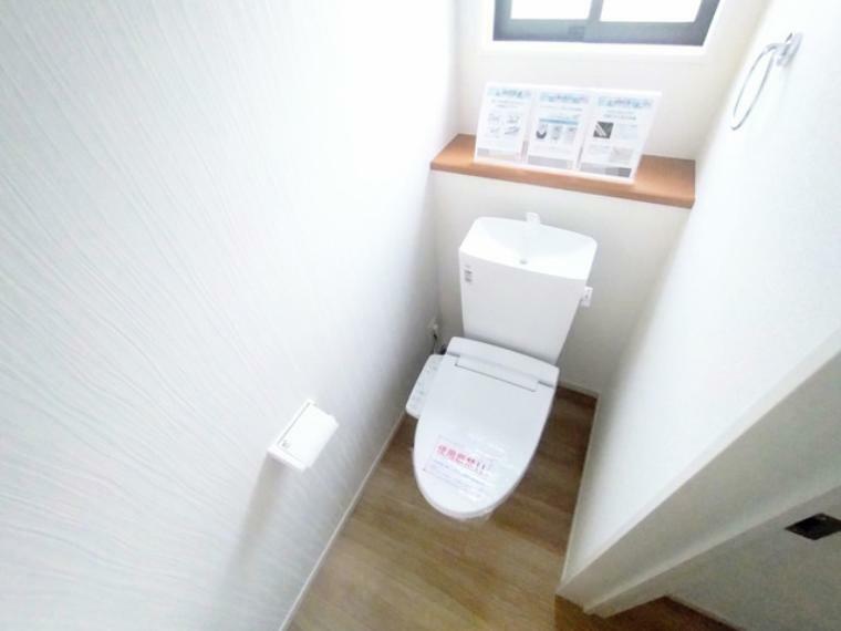 トイレ 【トイレ】ウォシュレット（1階＆2階に標準装備）！