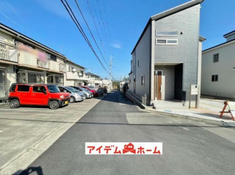 現況写真 住戸の前面道路