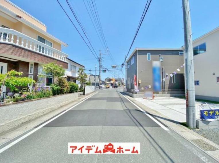 現況写真 住戸の前面道路です。