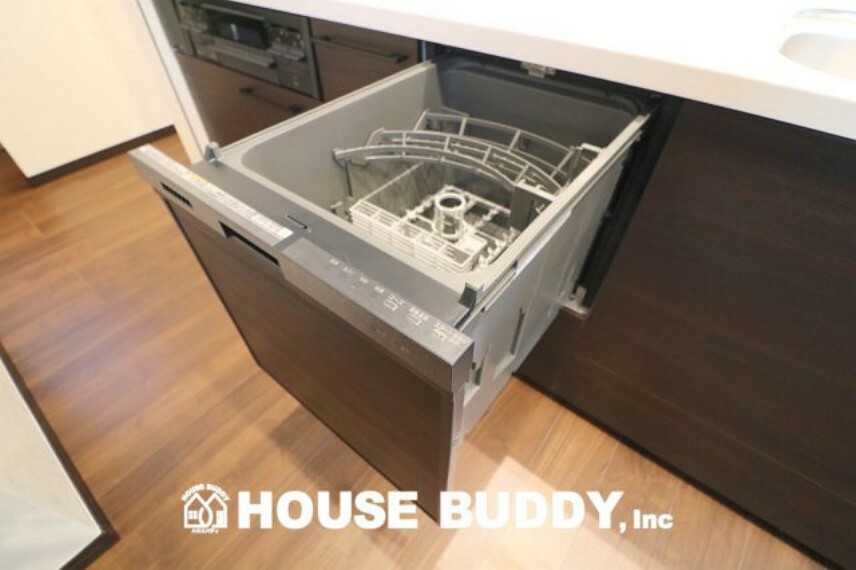 同仕様写真（内観） 「ビルトイン食器洗乾燥機」 全棟食器洗浄乾燥機付きです。家事の時間短縮にもつながるあったら嬉しい設備です。