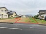 現況写真 赤いラインはおおよその境界線を示しています。実際と異なる場合があります。