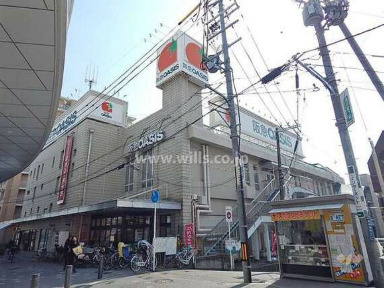 スーパー 阪急オアシス（休業中）（茨木駅前店）の外観