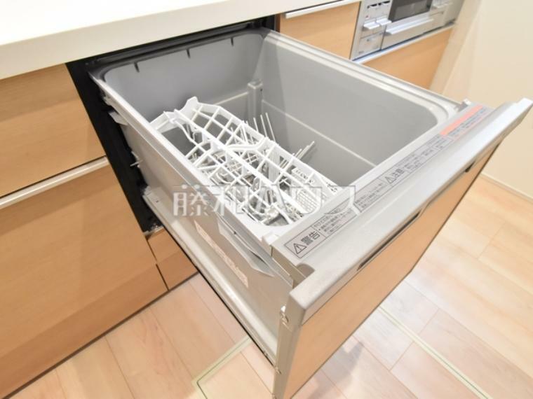 3号棟　食器洗浄乾燥機　【八王子市大和田町1丁目】 キッチンにはエコと家事時間短縮、一石二鳥の食洗機付です。