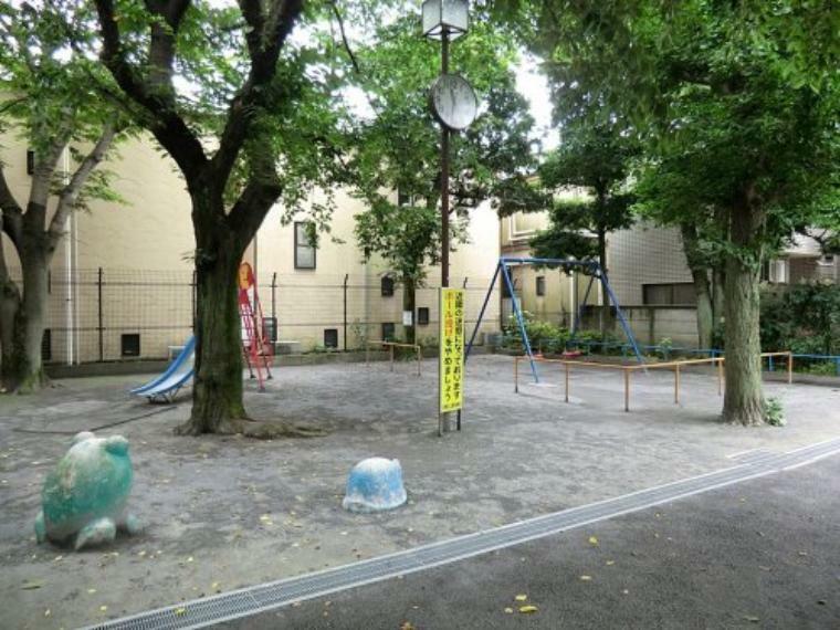 公園 【公園】宮前児童遊園まで630m