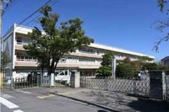 小学校 蓮田中央小学校