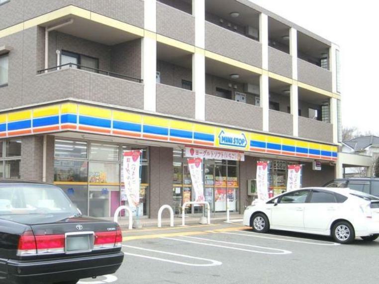 コンビニ ミニストップ千葉仁戸名店