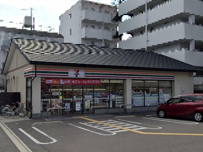 コンビニ セブンイレブン京都唐橋川久保店