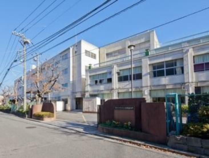 中学校 【中学校】横浜市立岡村中学校まで497m