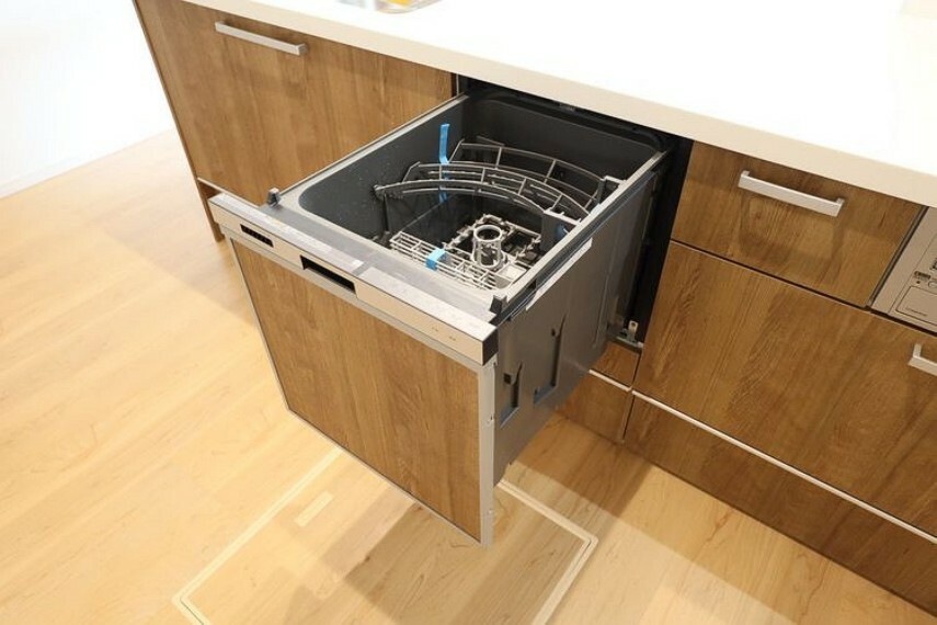 食器洗浄乾燥機キッチンには嬉しい食洗機付き 家事の時短や手荒れの防止、節水などメリットいっぱい