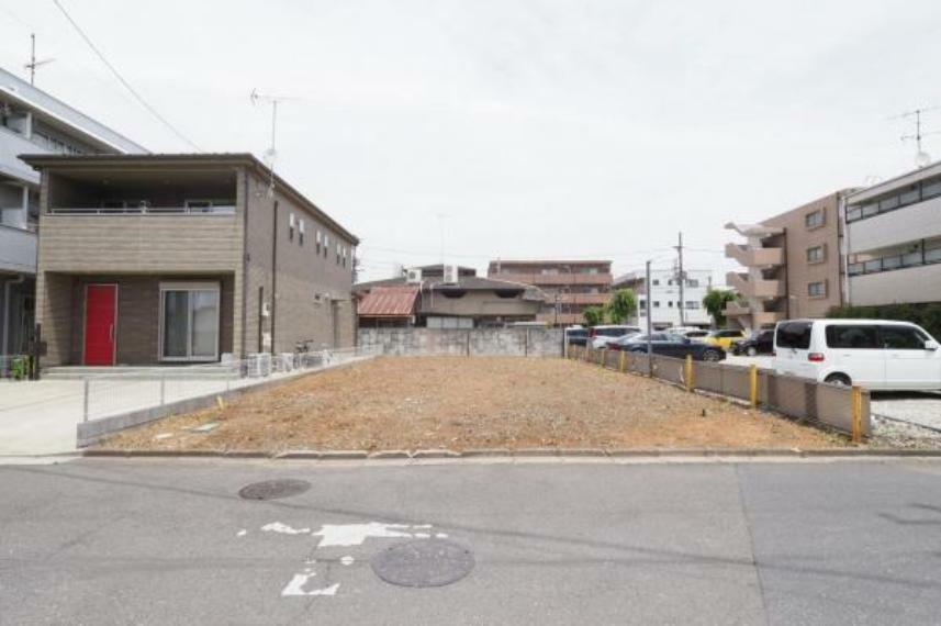 現況写真 北坂戸駅徒歩4分の駅に近い分譲地。土地面積60.4坪ございます。