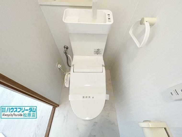 トイレ トイレ 冬場も安心の温水洗浄便座です