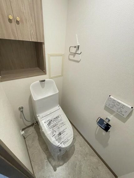 トイレ 便座が暖かく清潔にお使いいただける温水洗浄便座