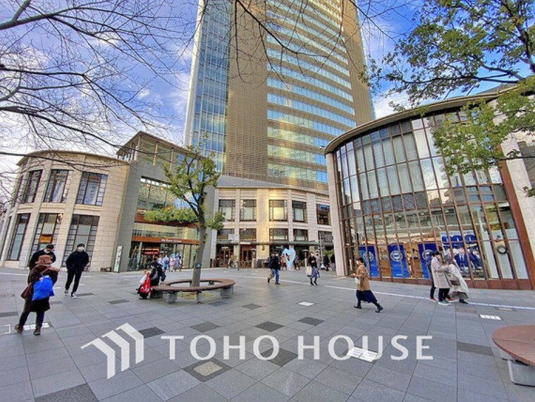ショッピングセンター 赤坂biz tower　距離500m