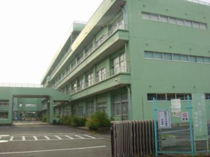 小学校 【小学校】北小学校まで943m