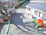 幼稚園・保育園 【瑠璃光寺保育園】　自分の事は出来るだけ自分でする園です。もちろん、どうしても出来ない時は、先生も友達も手伝ってくれます。 1年を通して色々なイベントがあります。