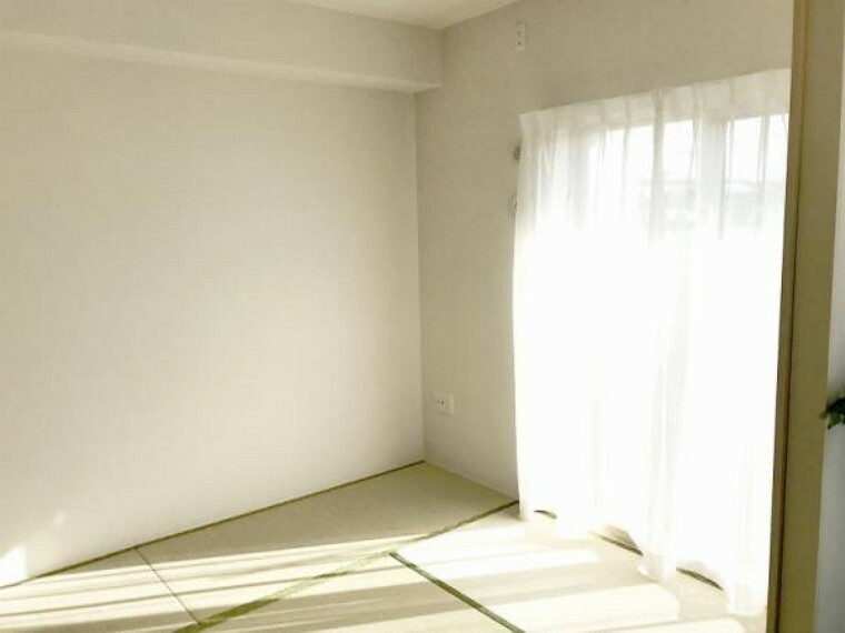 和室 和室6.0帖　採光の良い和室はのんびりと寛げる空間！