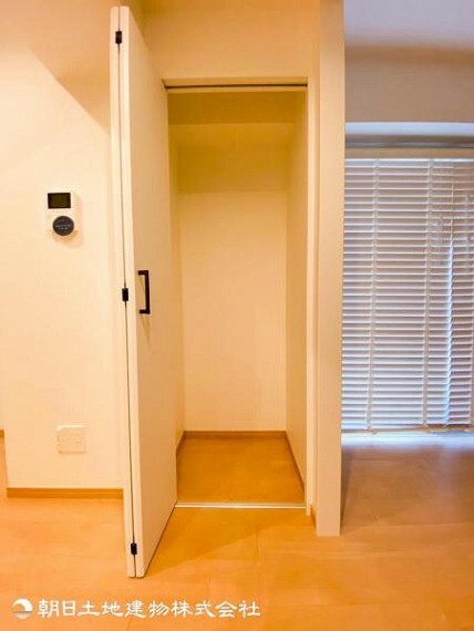 収納 【収納】デッドスペースになりがちなスペースにも収納をうまく配置しております。うまく利用すればお部屋がスッキリしますね！