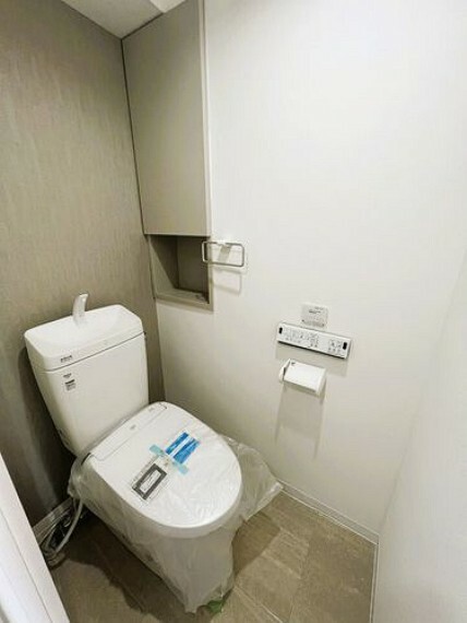 トイレ トイレ　温水洗浄便座なので、便座が温かく冬でも快適です