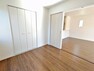 洋室 続き間の洋室は収納スペースとして利用したり、一つのお部屋としてご使用いただけます。
