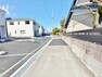 現況写真 前面道路 2024年3月18日撮影