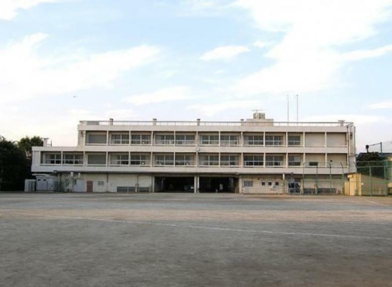 【小学校】新座市立東野小学校まで600m