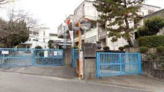 小学校 四條畷市立忍ケ丘小学校