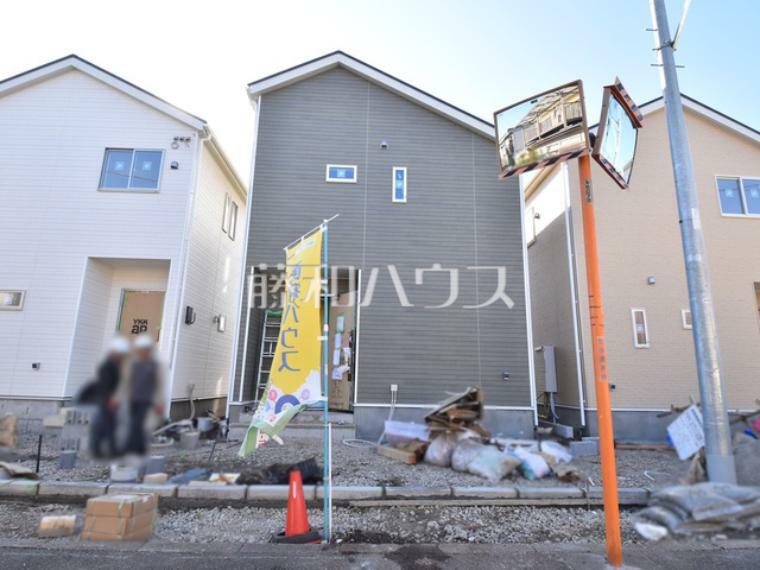 現況外観写真 3号棟　外観　【小金井市貫井南町5丁目】順調に工事が進んでいます。