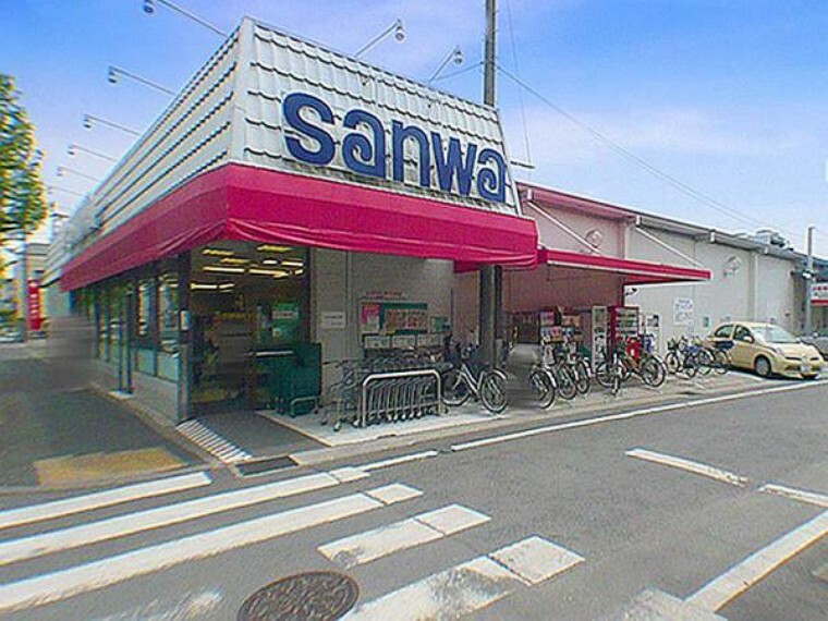 スーパー 三和 境川店