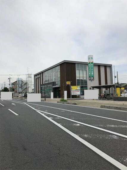 銀行・ATM 埼玉りそな銀行　吹上支店