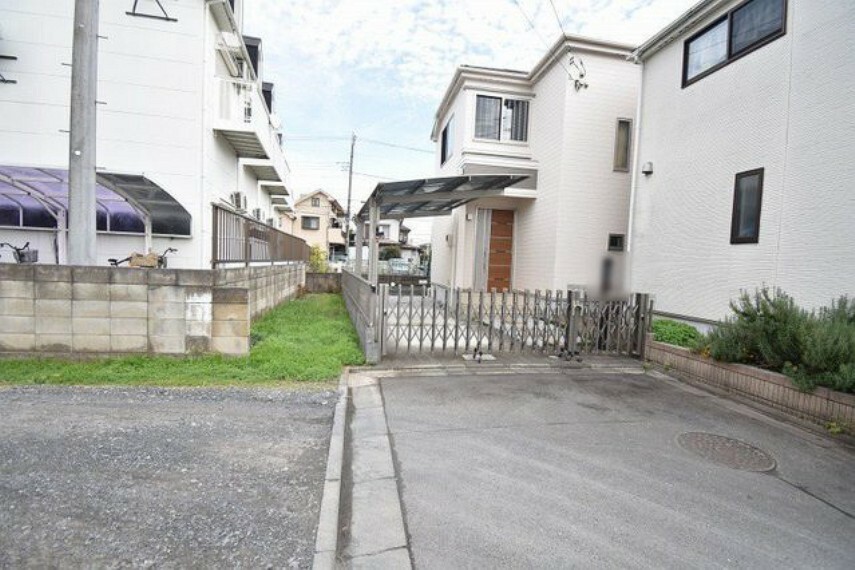 外観写真 現地のご見学予約もスタートしました。周辺で売りに出ている物件も沢山御座います。まとめてご見学ができますのでお気軽にお申しつけください。