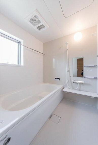 浴室 「バスルーム」 清潔感が大切なバスルーム。落ち着く空間です。