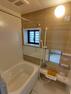 浴室 【リフォーム済】浴室はハウステック製の新品のユニットバスに交換いたしました。雨の日のお洗濯にも嬉しい浴室乾燥機つきです。