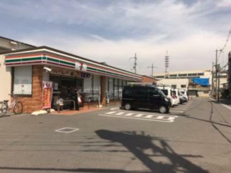 コンビニ 【コンビニエンスストア】セブンイレブン 寝屋川昭栄町店まで407m