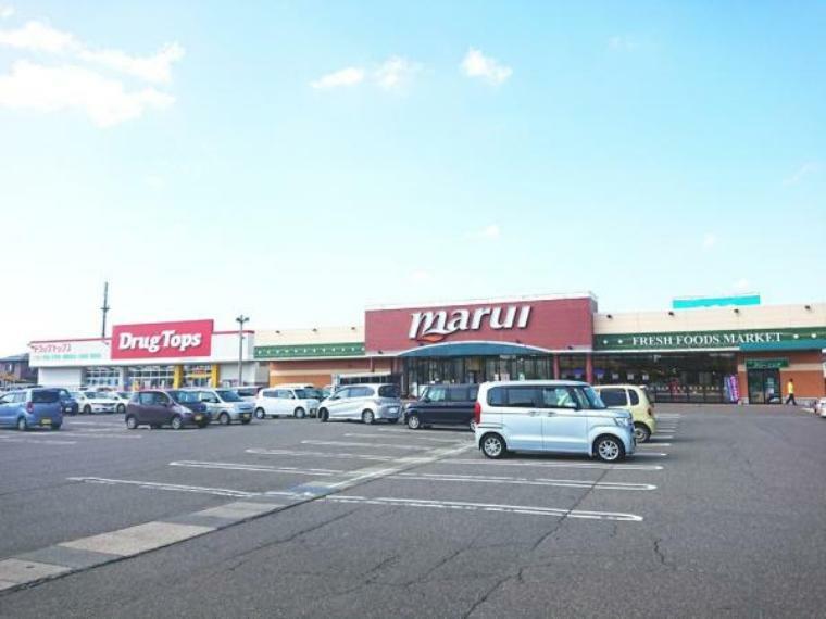 スーパー 【周辺環境】スーパーマルイ本成寺店様までは約850m（徒歩約11分）。近くにスーパーがあると日々の買い出しにとても便利ですね。