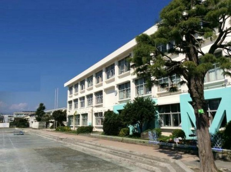 小学校 長後小学校