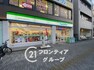 コンビニ コンビニ ファミリーマート　橿原神宮前駅西口店