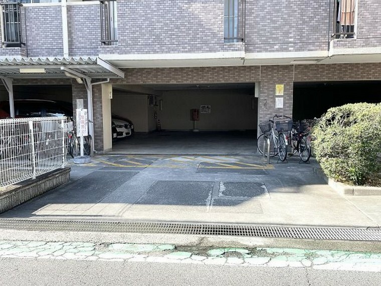 駐車場 お客様にあった住宅ローンをご提案させていただきます